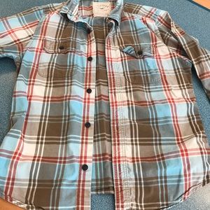 Mens size medium Hollister long sleeved plaid cotton shirt.
